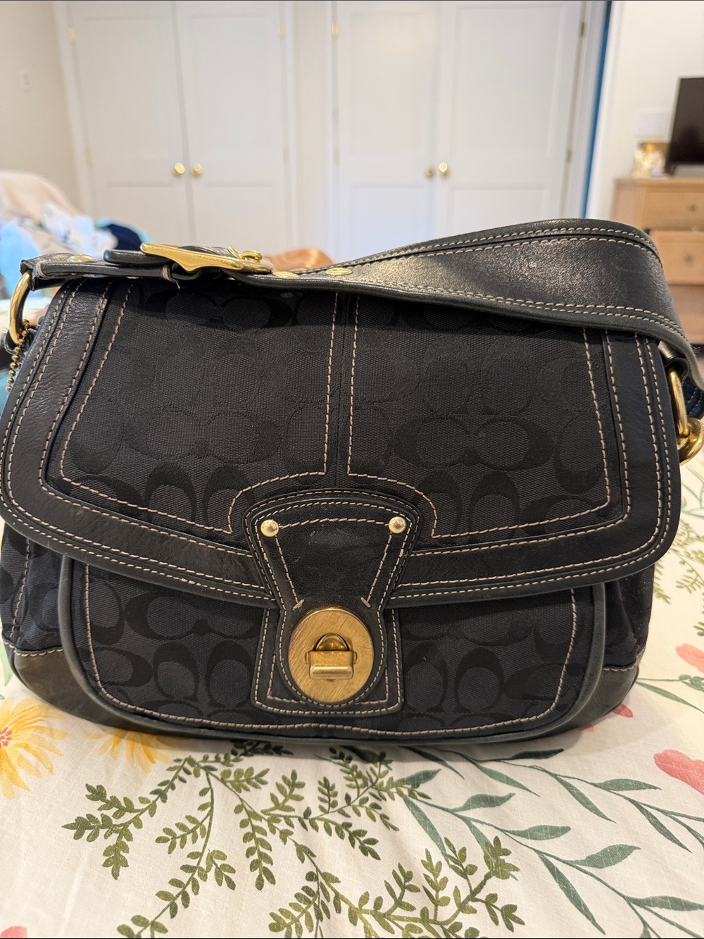 Vintage Coach Legacy Black Ali Flap Bag - signature jacquard
